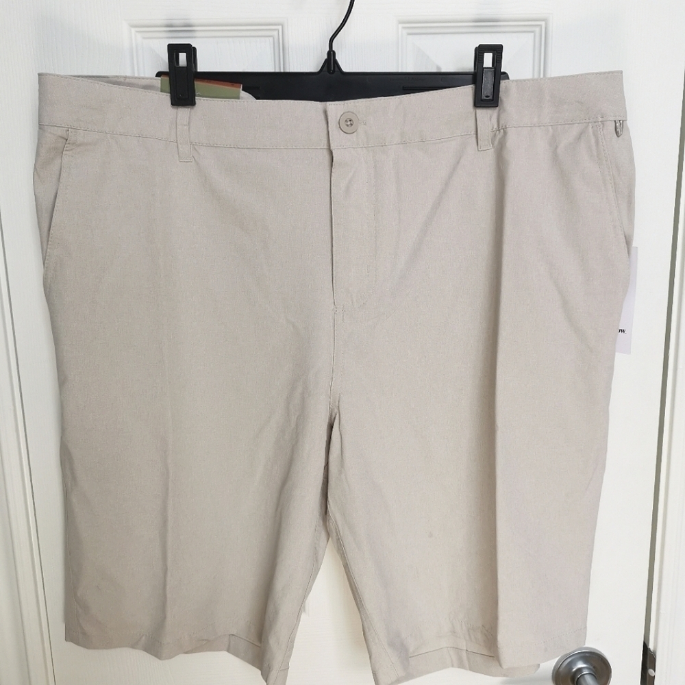 🌻2/$25🌻‎ Goodfellow & CO Light Taupe Hybrid Swims Shorts